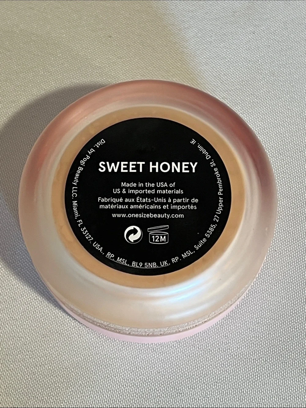 ONE/SIZE Pink Compact Bronzer & Contour